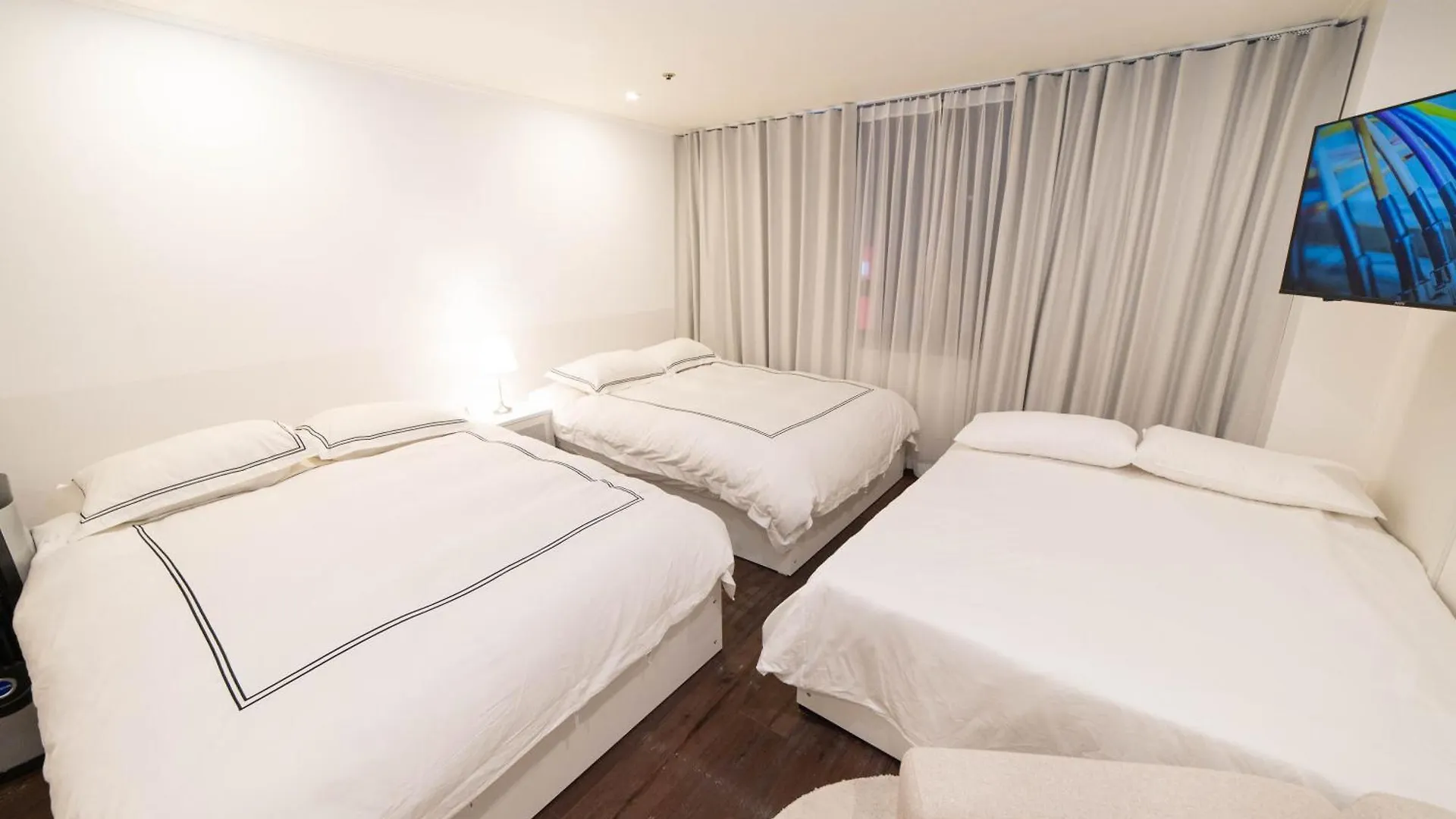 Cloud 9 Hongdae location